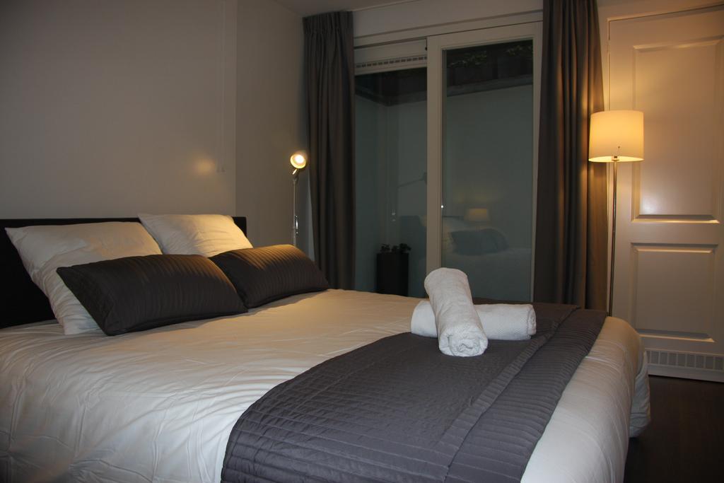 B&B Keizers Canal Amsterdam Bagian luar foto